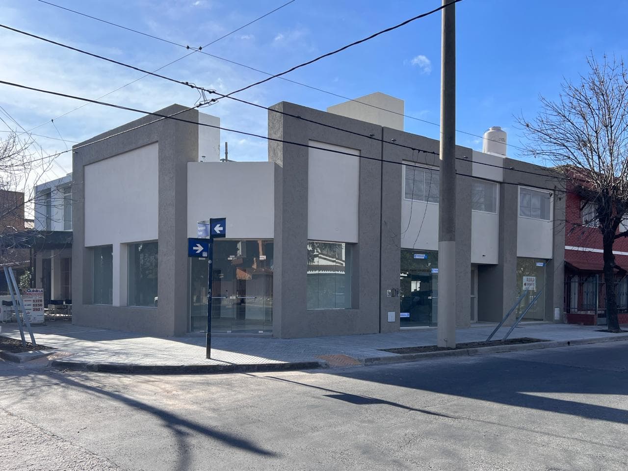 Complejo Fader — locales y oficinas